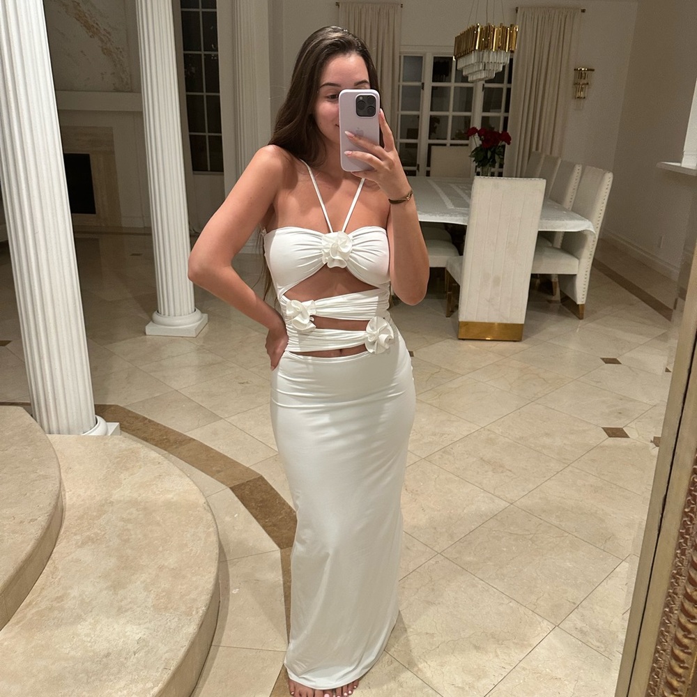 Maygel Coronel Veranera Dress